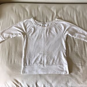 Gap White 3/4 Sleeved Top (Size S)